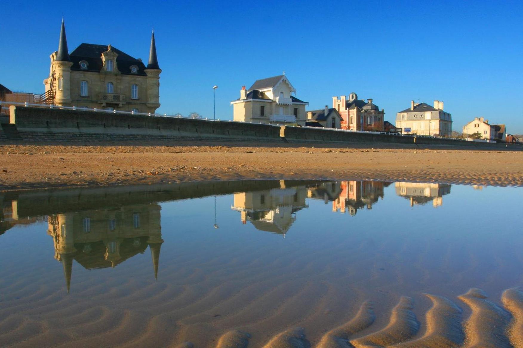 Cote Cottage Apt 3 Chambres Bien Equipee Vue Imprenable Sur Port Et Mer Etreham Luaran gambar
