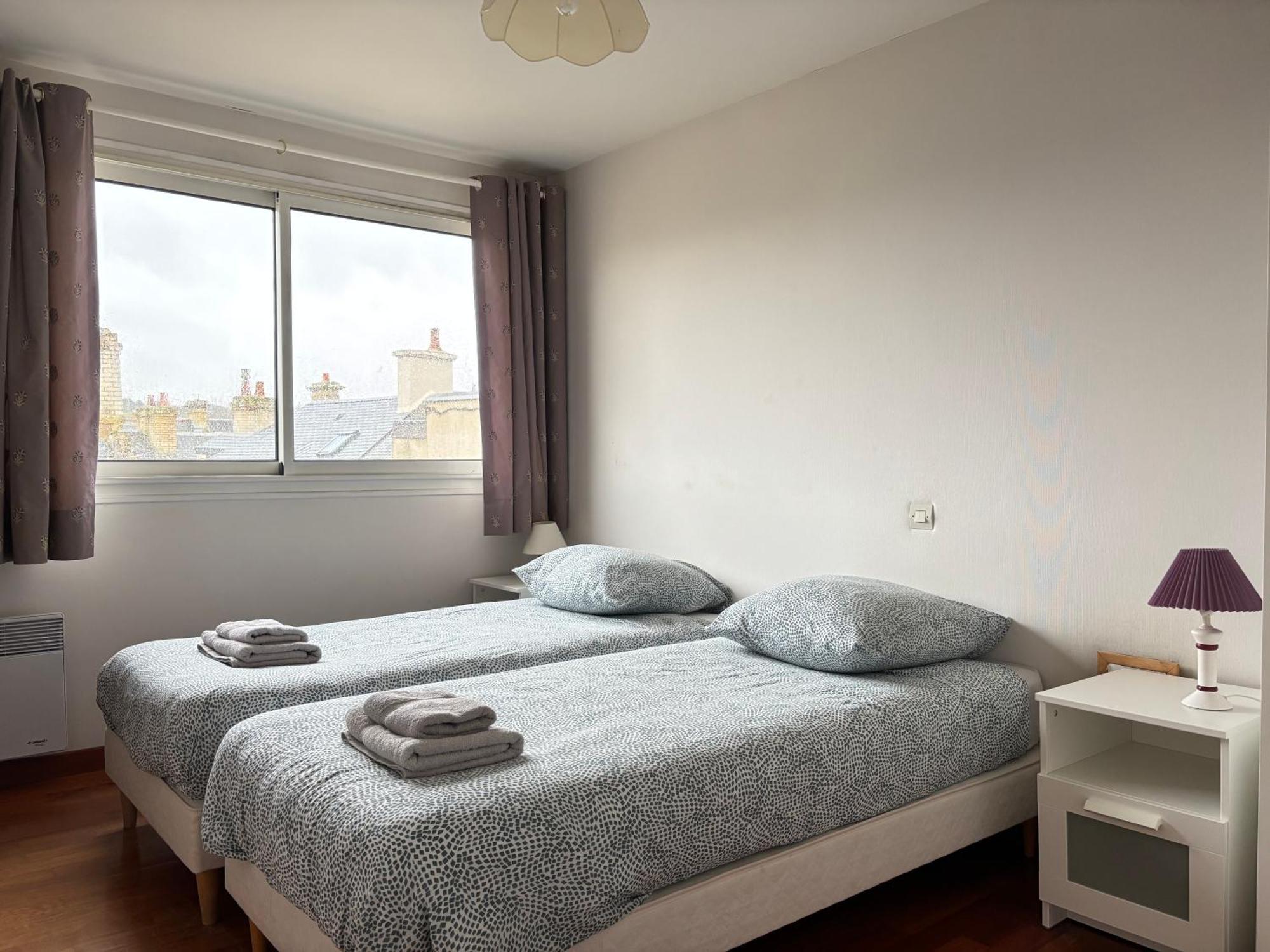Cote Cottage Apt 3 Chambres Bien Equipee Vue Imprenable Sur Port Et Mer Etreham Luaran gambar